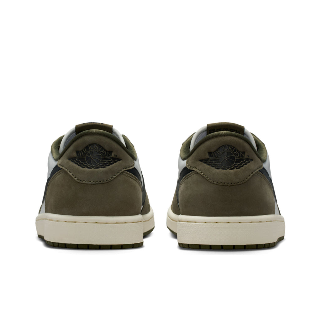 Air Jordan 1 Low OG 'Medium Olive'(HQ6998-200)