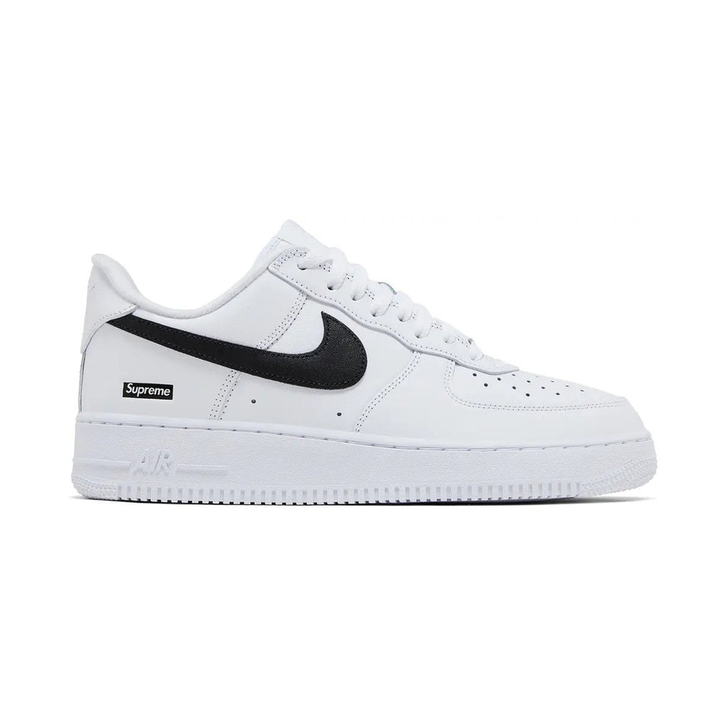Nike x Supreme Air Force 1 Low 'White Black'