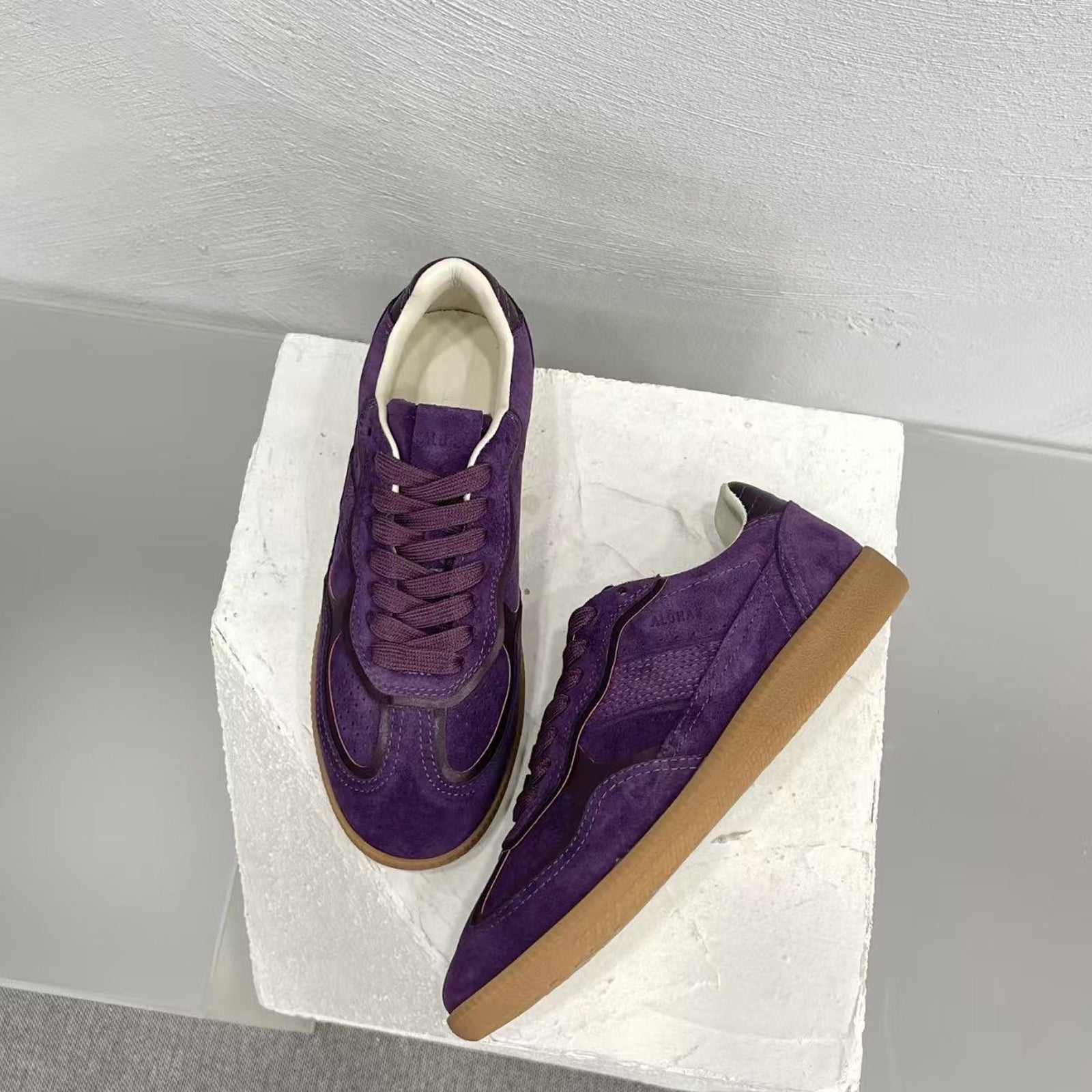 Alohas Tb.490 Rife Lilac Leather Sneakers
