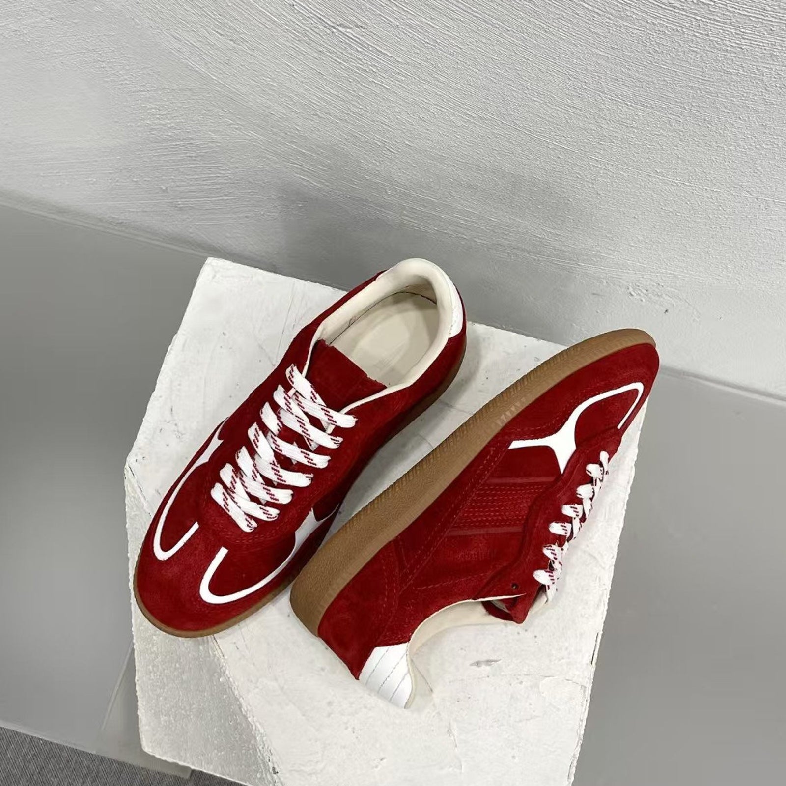 Alohas Rife Sheen Red Leather Sneakers