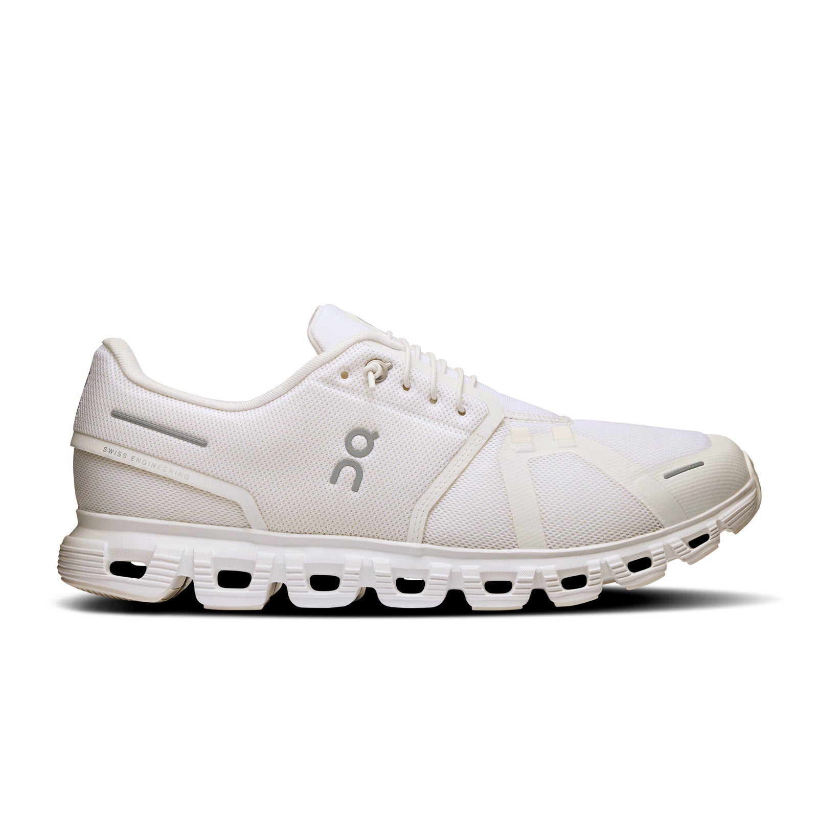On Cloud 6 'All White'