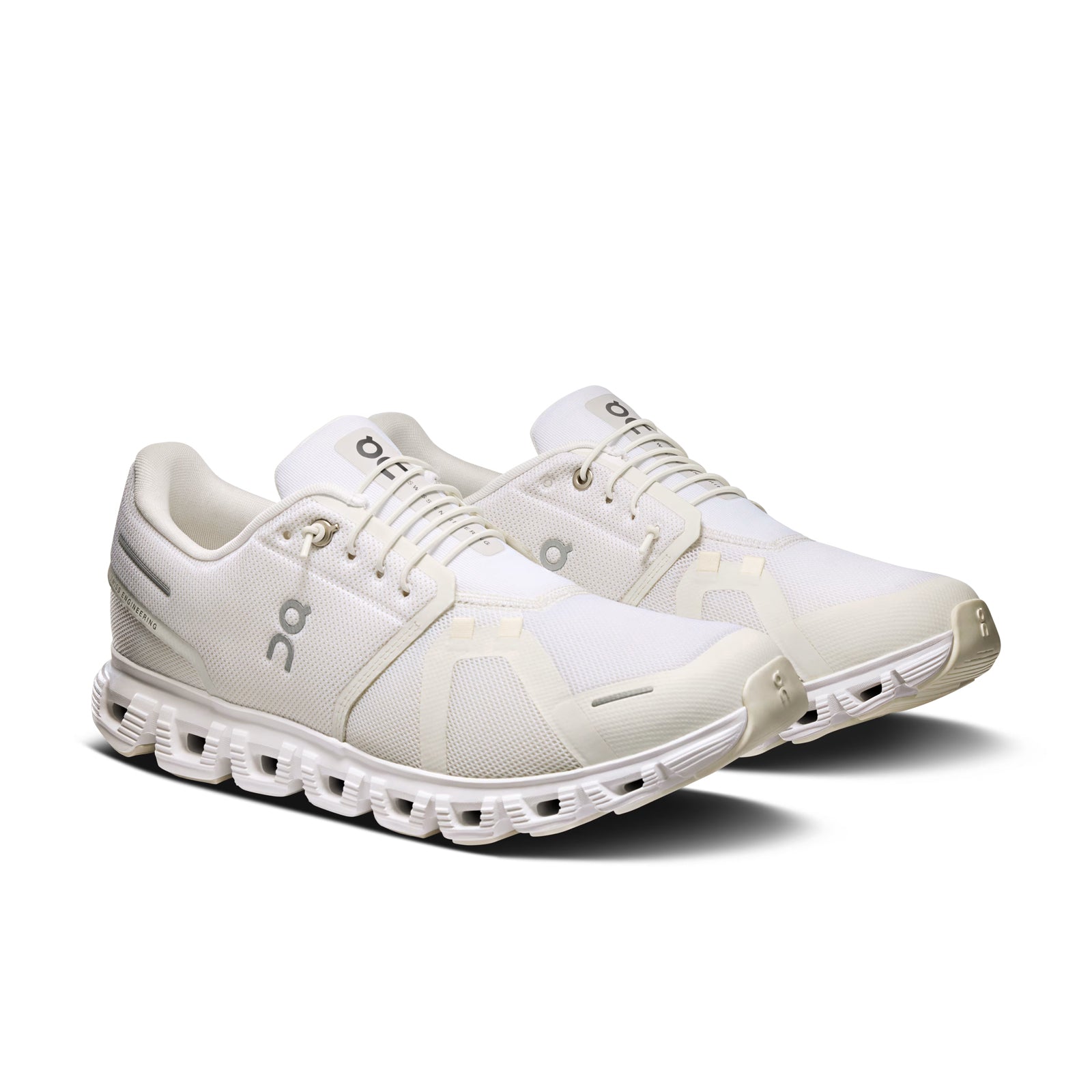 On Cloud 6 'All White'
